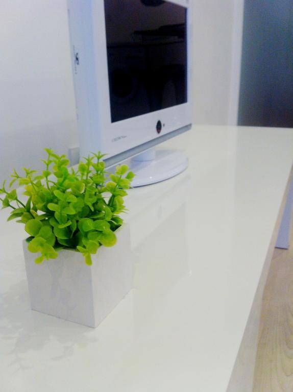 דירות New House Design, Typical ליסבון חדר תמונה
